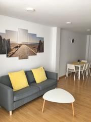 Pis  Passeig d'olot. Piso en venta con inquilinos en girona – luminoso, en perfecto e