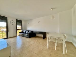 Pis  Carrer de la via. Piso en venta con inquilinos en cassà de la selva – última plant