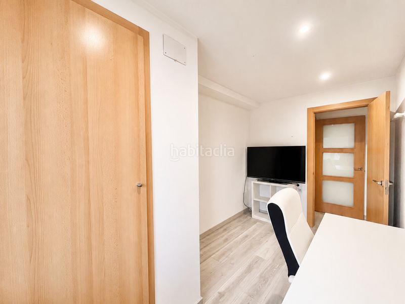 Foto a6ab8b36-cff7-42b0-870d-07fdf856796e. Pis amb calefacció a Montilivi Girona
