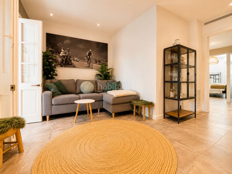 Foto a71573f7-6e03-4762-8726-cab40c8a4af8. Flat with heating in Eixample Nord Girona