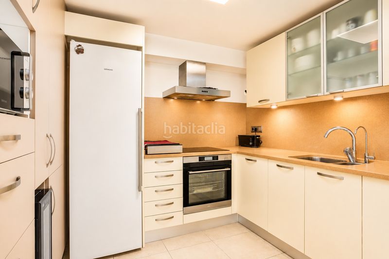 Foto 40f75292-892b-4e4b-9db9-98545a68b216. Duplex con riscaldamento in Eixample Nord Girona