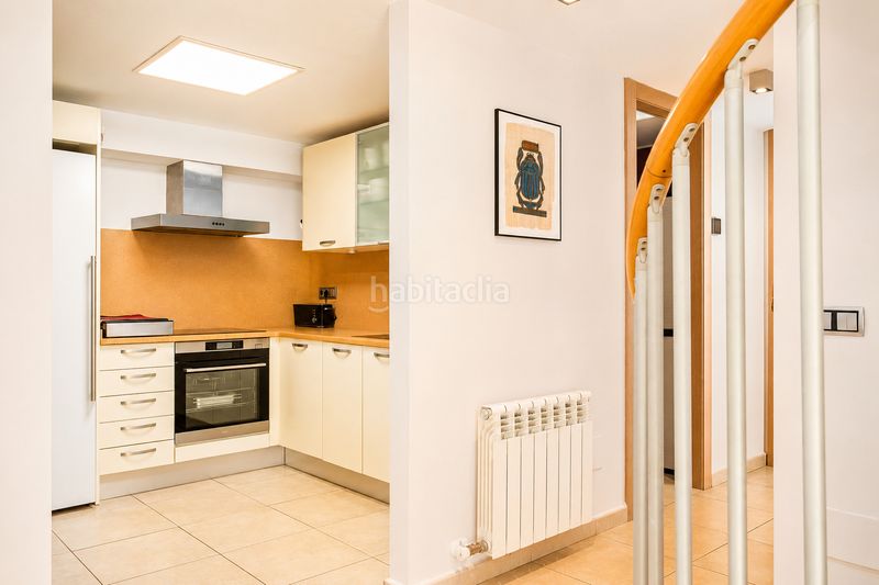 Foto 6fa63084-063f-458d-9163-bd6a7112ad94. Duplex con riscaldamento in Eixample Nord Girona