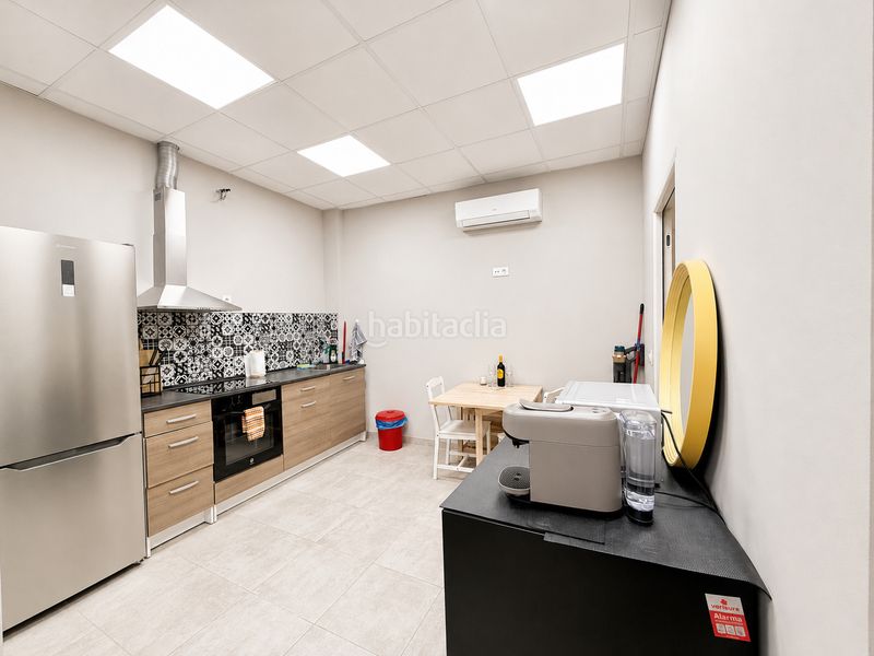 Foto db2bf235-e7b2-4fb8-a24b-8f8989b9b251. Local comercial amb calefacció a Eixample Sud-Migdia Girona
