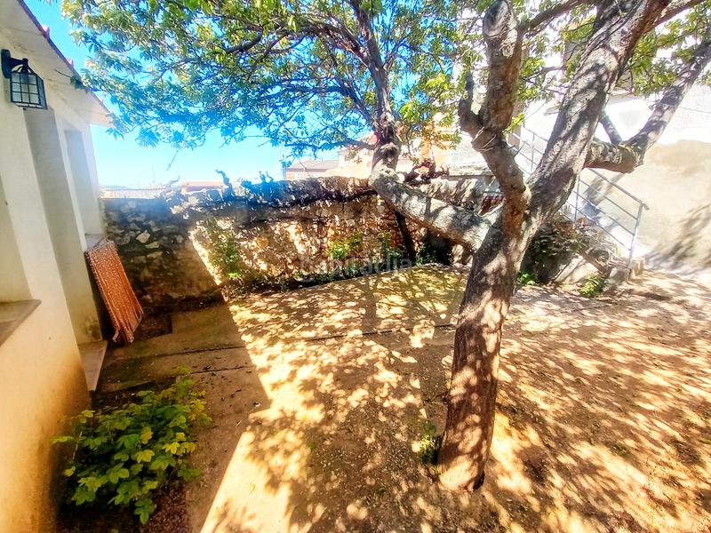 Foto 540f2ff3-b458-4825-b3f7-135f64df94b0. Casa in calle alta 35 in Valdezate