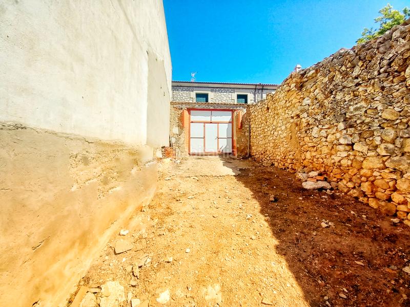 Foto 5fa552e9-fde0-4d2a-977e-455ab55081ce. Casa in calle alta 35 in Valdezate