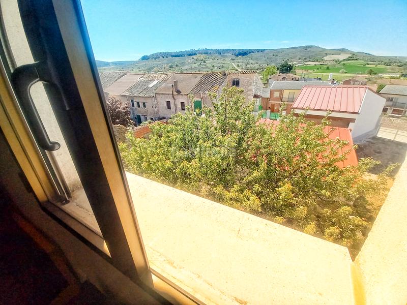 Foto f9b54f4f-c4f7-4fac-866c-8a09eec4966b. Casa in calle alta 35 in Valdezate