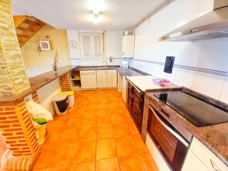 Foto 30eec516-7503-4305-bd4b-f73ad0a5278b. Maison dans travesía espetera 16 dans Fuentelisendo