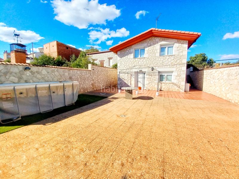 Foto ac174634-f55c-4043-bcbe-9f5dcadb9a12. Maison dans travesía espetera 16 dans Fuentelisendo