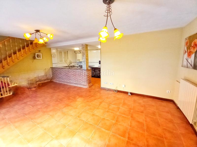 Foto bcc8335d-af1f-4245-9c6f-987ba8b15830. Maison dans travesía espetera 16 dans Fuentelisendo