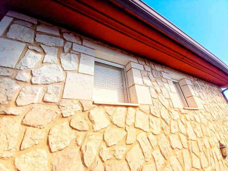 Foto fe333816-c3b9-4f95-b40e-3f1f8c21a9f3. Maison dans travesía espetera 16 dans Fuentelisendo