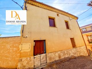Casa a Calle la cuesta 6. Casa de pueblo