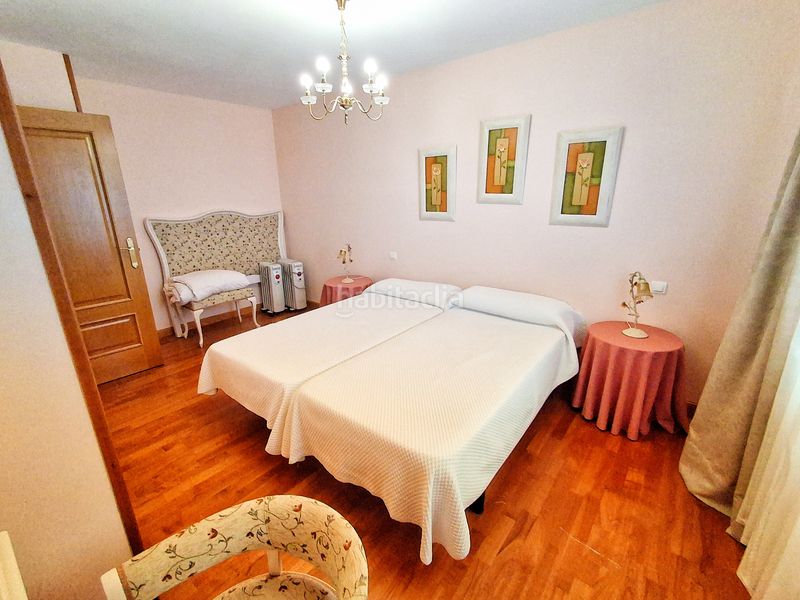 Foto 87d67618-a50a-492a-8d86-5f192e6c487b. Edifici a calle mesones 62 a Vadocondes