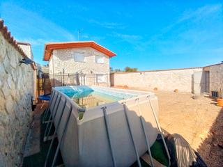 Xalet a Travesía espetera 16. Casa de piedra