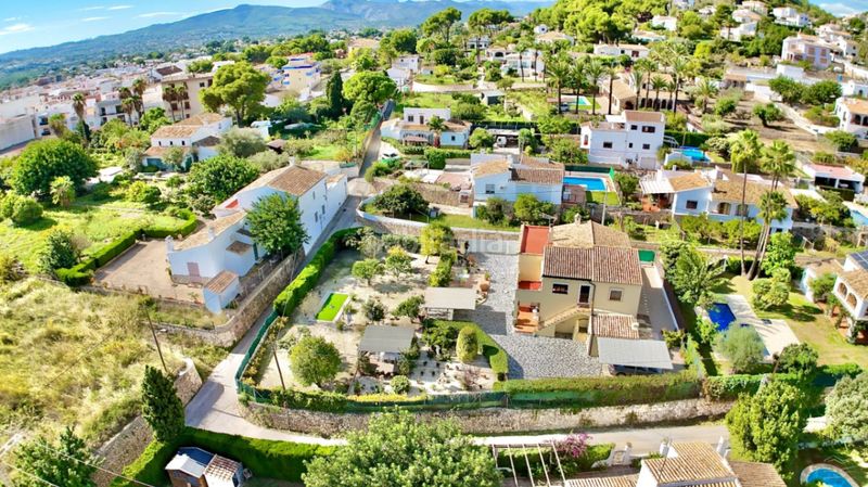 Foto 1dd1e468-51cb-4ed7-800d-e65986c53b94. Casa amb calefacció aparcament piscina a Puerto Xàbia