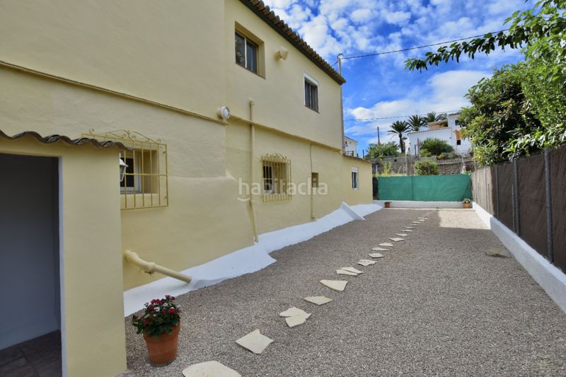 Foto 3fd62856-0950-4bb4-83d8-d73392847a67. Casa amb calefacció aparcament piscina a Puerto Xàbia