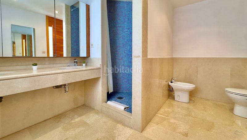 Foto 9f8ddbad-440a-47d3-8563-42a986bcf07b. Casa amb calefacció aparcament piscina a Puerto Xàbia