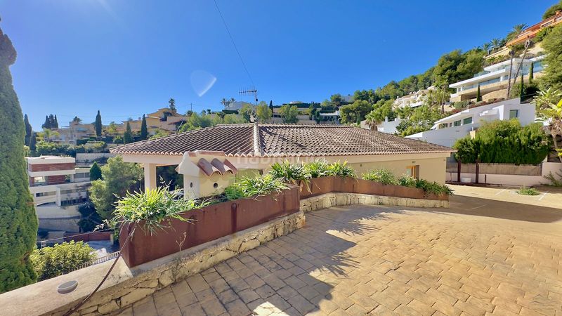 Foto b4e8788c-e7d0-4bbc-8bc5-5997169a4b23. Casa amb calefacció aparcament piscina a Puerto Xàbia