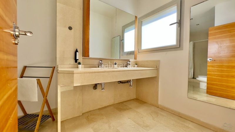 Foto c01fe3bd-3c1c-472f-a22b-195be8392db7. Casa amb calefacció aparcament piscina a Puerto Xàbia