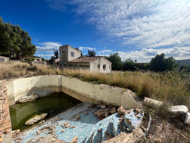 Foto 357eddf3-3eda-46a9-b15b-cacd167a4632. Casa amb calefacció aparcament piscina a Partida Tosal - Zona dels Castellans Xàbia