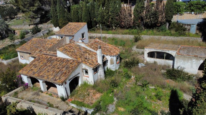 Foto 9f0f3616-c7b1-42fb-b8ea-d440619d5cdc. Casa amb calefacció aparcament piscina a Partida Tosal - Zona dels Castellans Xàbia