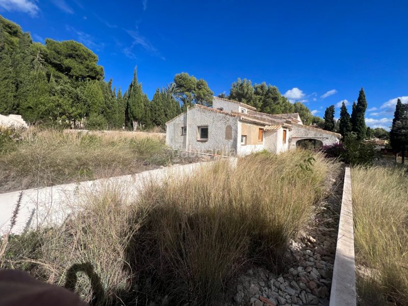 Foto a4205524-af88-4986-834e-07aeb3fced95. Casa amb calefacció aparcament piscina a Partida Tosal - Zona dels Castellans Xàbia