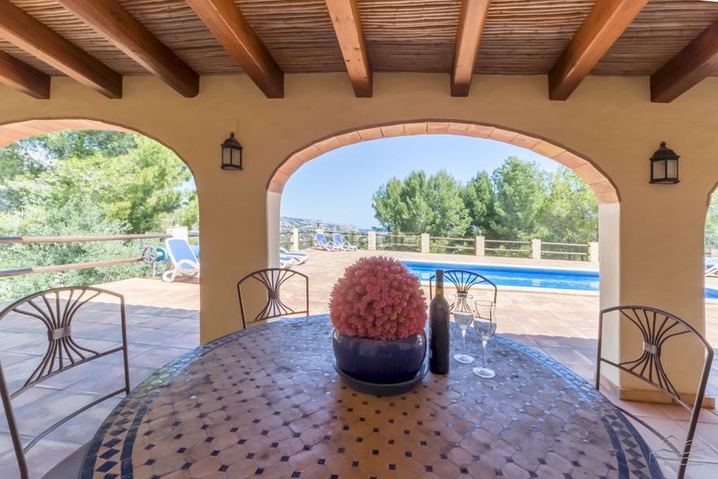 Foto 7d34bf5e-c787-40e2-98b3-f52490c4b9e8. Casa amb calefacció aparcament piscina a Partida Comunes-Adsubia Xàbia