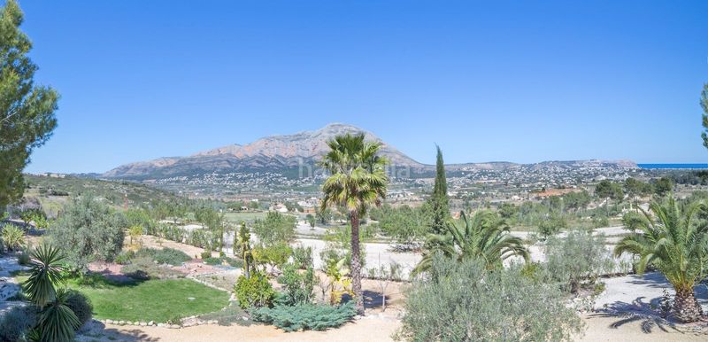 Foto df5bea45-c179-4ba4-b290-6a693b4d3ce6. Casa amb calefacció aparcament piscina a Partida Comunes-Adsubia Xàbia
