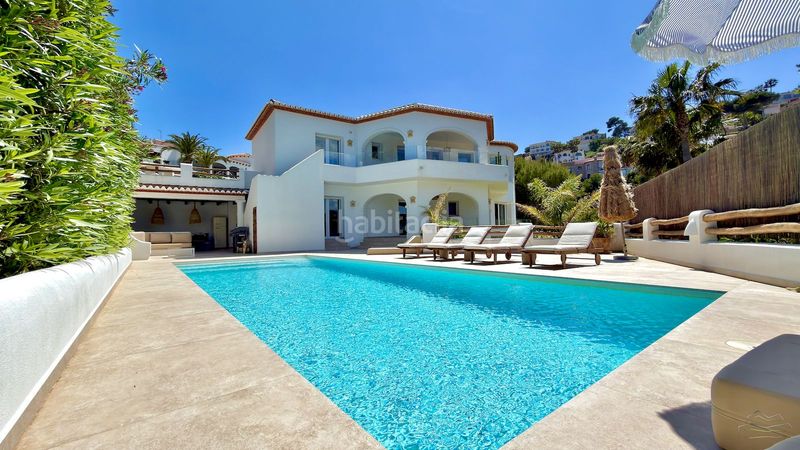 Foto b6134861-2acf-49c7-b3a1-8bba5204716c. Casa amb calefacció aparcament piscina a Portichol-Balcón al Mar Xàbia