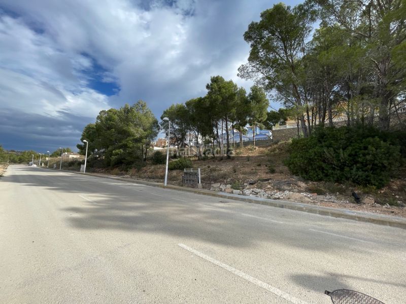 Foto bb7b2c6e-7dcc-4db0-a59e-a1b011e898ea. Terreny residencial a La Empedrola Calp