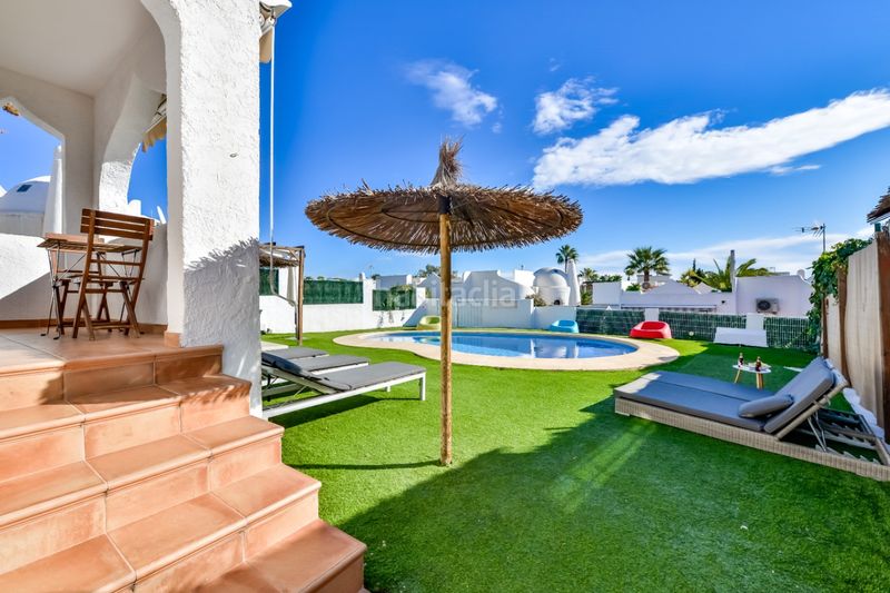 Foto 4539949e-5f90-4034-b05b-61fccb2028a0. Chalet con riscaldamento parcheggio piscina in Cometa Calp