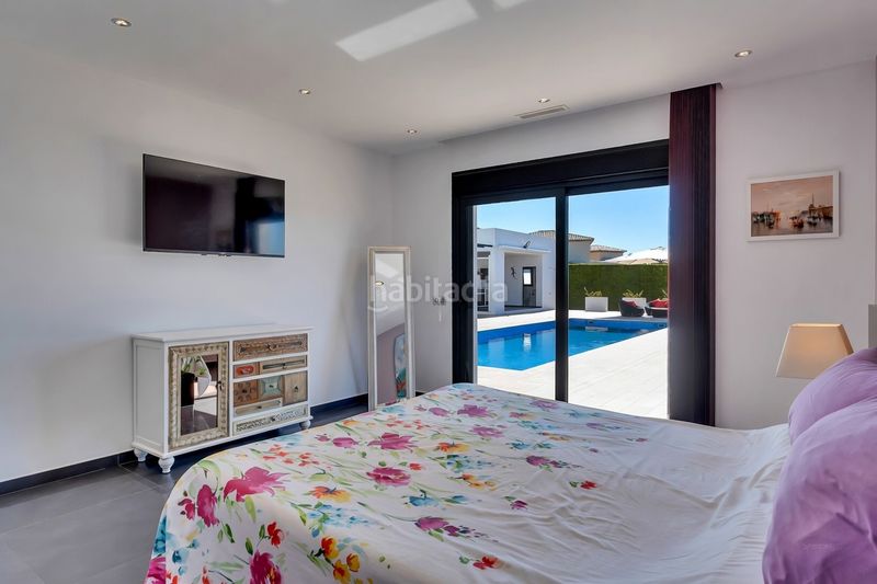 Foto b6f3beaf-74cf-4837-ae2f-ada359100476. Xalet amb calefacció aparcament piscina a Montgó - Ermita Xàbia