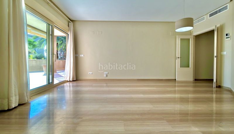 Foto f0344777-3799-4c61-9550-f23741b41024. Apartament amb calefacció aparcament piscina a Montañar-El Arenal Xàbia
