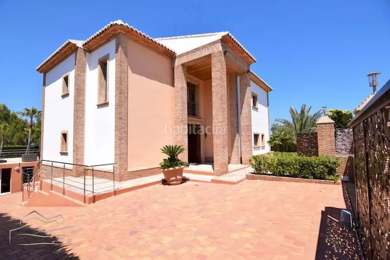Foto 257971d6-a249-4e31-b3f0-bd3cf437ce32. Casa amb calefacció aparcament piscina a Partida Comunes-Adsubia Xàbia