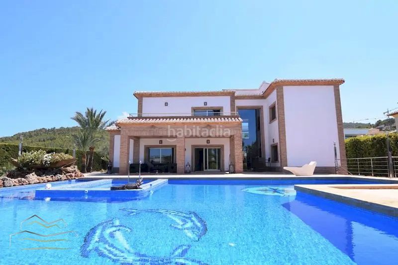 Foto d2660daa-b139-4e0f-b4a0-25fcd00d7c04. Casa amb calefacció aparcament piscina a Partida Comunes-Adsubia Xàbia