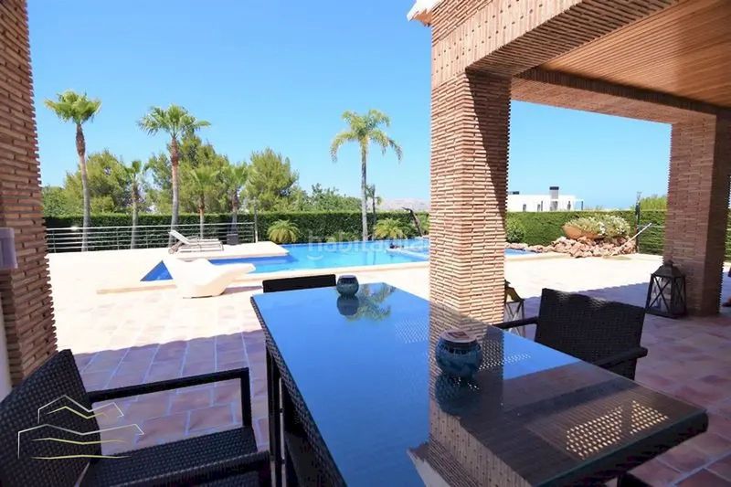 Foto eea0a85e-873c-4b3d-b165-d671d346b5b3. Casa amb calefacció aparcament piscina a Partida Comunes-Adsubia Xàbia
