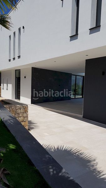 Foto 73b472e0-b57d-4dad-ad1e-fba10f9b9504. Casa amb calefacció aparcament piscina a Partida Comunes-Adsubia Xàbia
