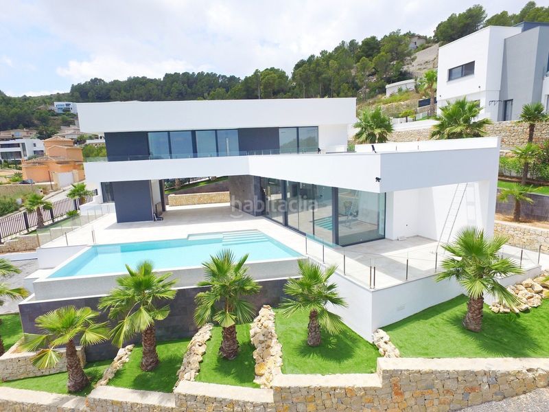 Foto 7f97d684-a18c-4fc9-8bab-b422230847f8. Casa amb calefacció aparcament piscina a Partida Comunes-Adsubia Xàbia
