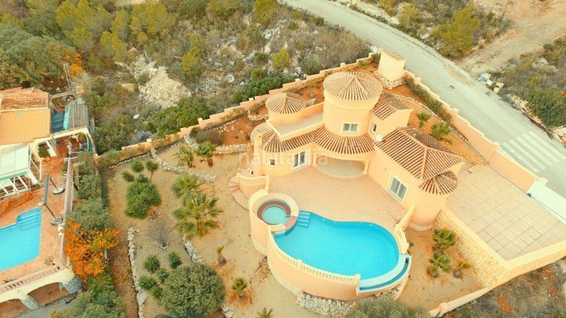 Foto 3a3a667a-4f02-4792-b0bf-d99ef92935ac. Casa amb calefacció piscina a Partida Comunes-Adsubia Xàbia