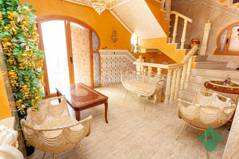 Foto cc218fac-f028-4cf3-870a-5027d2a3fa3b. Casa  en venta en El Rinconcillo Algeciras