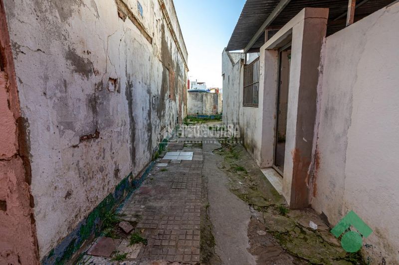 Foto 1ef64b31-ce91-4597-9fa1-9967d0df2bca. Casa a Pescadores - Saladillo Algeciras