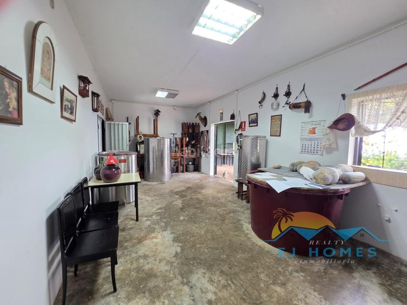 Foto 2501ee7a-f738-46ad-85e8-5cfe36b64b1c. Casa a La Perdoma - San Antonio - Benijos Orotava (La)