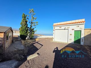 Bauernhof in El Escobonal - Pájara. Finca rústica con vistas al mar en el escobonal
