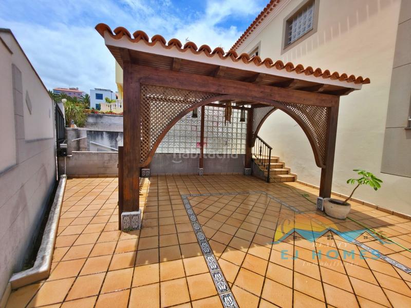Foto 0381ce91-9c50-43f8-a3c8-62de48c60dcd. Casa pareada  en venta en centro de el sauzal en Sauzal (El)