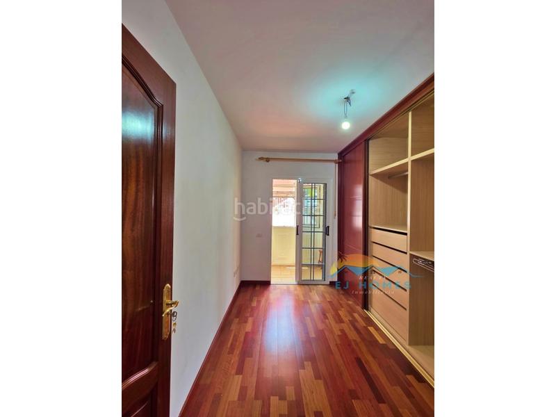 Foto 044219ef-de4b-47cd-bfae-2a1d39546e30. Casa pareada  en venta en centro de el sauzal en Sauzal (El)