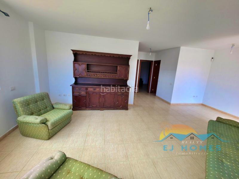 Foto 21474a11-6dbf-4db3-87a6-19c12f12ecc7. Casa pareada  en venta en centro de el sauzal en Sauzal (El)