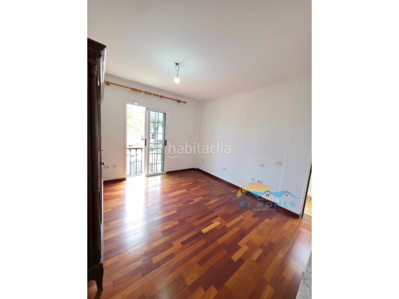 Foto 44ad8aec-2cb8-4235-ac76-f3150995eb26. Casa pareada  en venta en centro de el sauzal en Sauzal (El)