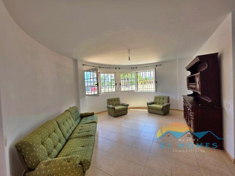 Foto 8e0d0d25-aa7d-483b-8976-7d023d57238f. Casa pareada  en venta en centro de el sauzal en Sauzal (El)