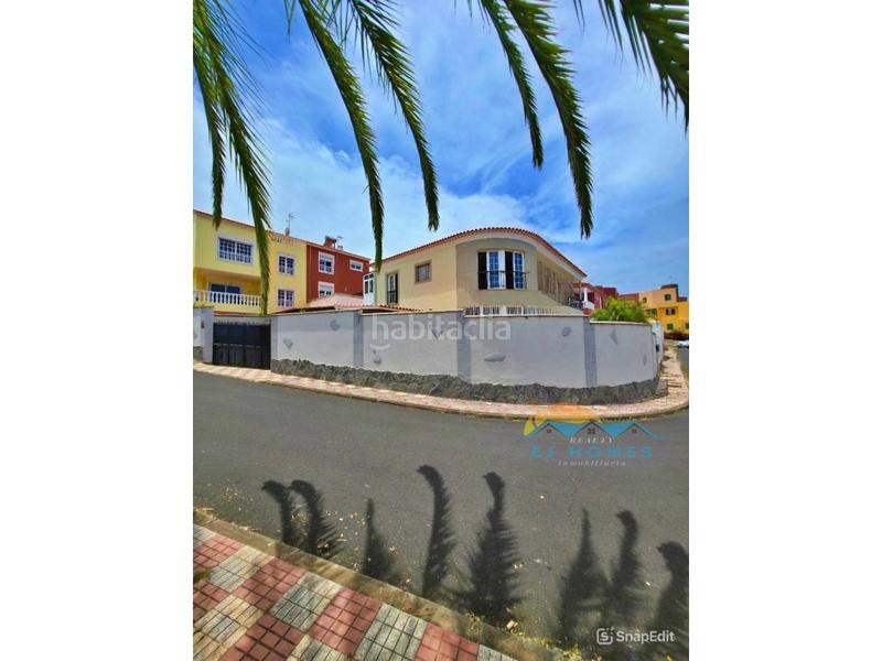 Foto c5ce981c-ccc6-4622-bef1-5c30e418a2ad. Casa pareada  en venta en centro de el sauzal en Sauzal (El)
