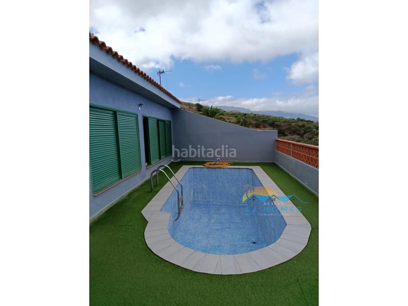 Foto ca34c276-d5cf-4268-9a70-875f8f77ee2c. Maison avec parking dans Sauzal (El)