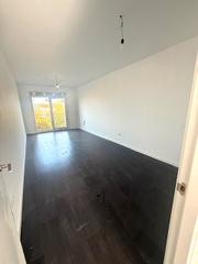 Pis en Calle camino de las erillas 8. Piso edificio mntrida